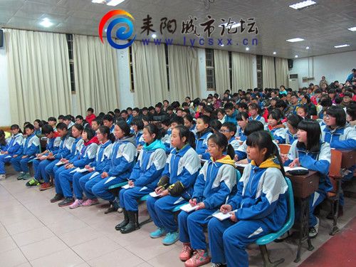 2-1412301K32JN.jpg