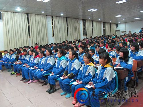 2-1412301K32JN.jpg