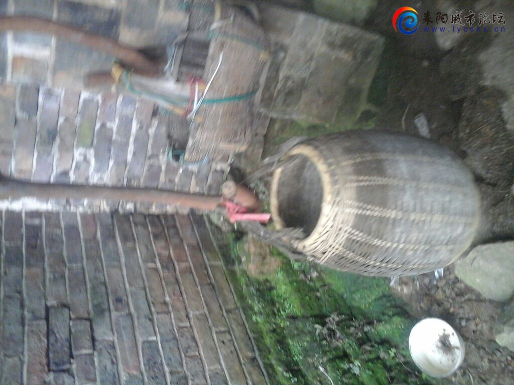 152921j0a844e0jeok8ouw.jpg