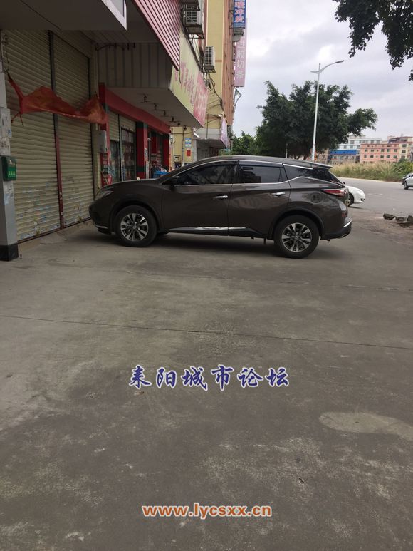 d70fd109b3de9c82d97b9c416781800a18d843bc.jpg