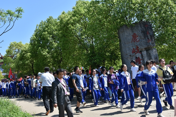 2-2145.jpg