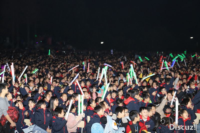 正源元旦晚会4.jpg